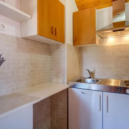 Stipe Apartment