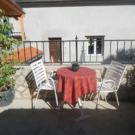 Stipe * مالي لوشينغْ